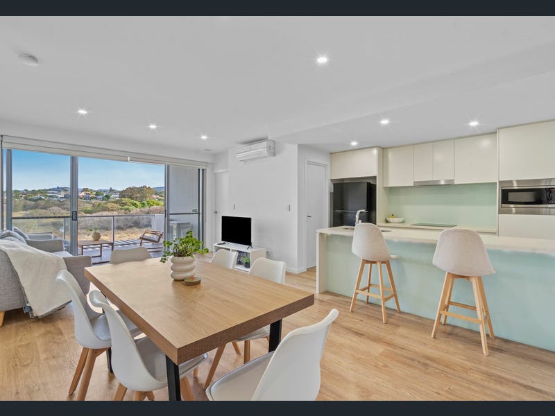 3106/31 Bourton Road, Merrimac