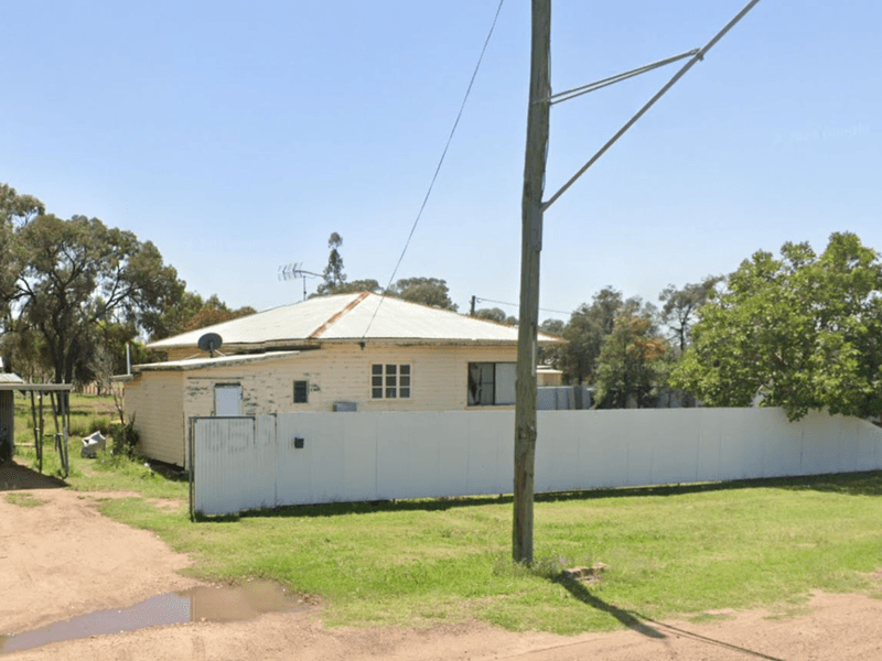 85 Day Street, Tara