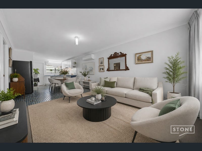 8/80 Ewing Road, Woodridge