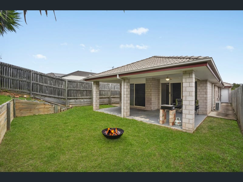8 Kinkajou Street, Deebing Heights