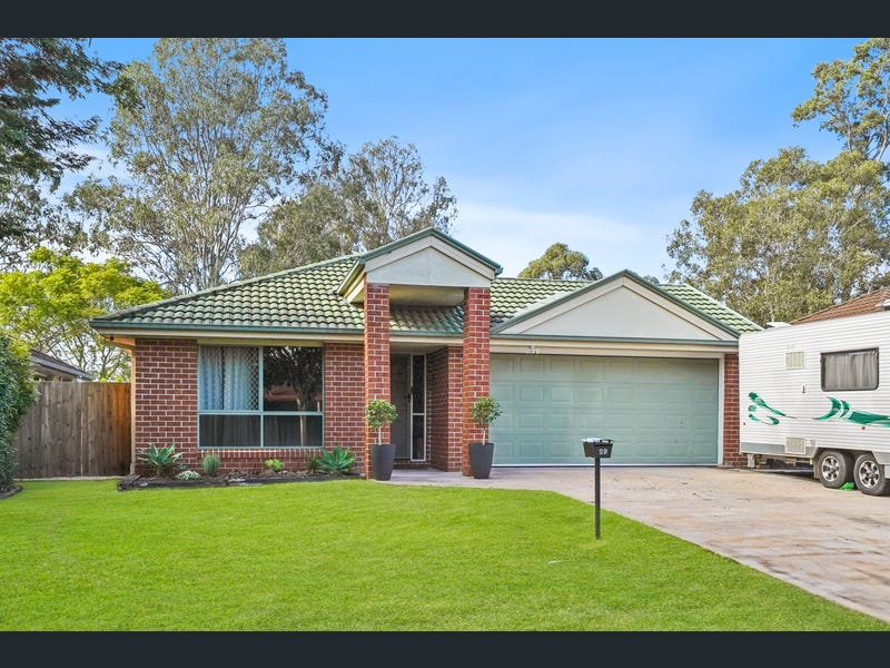 29 Fairway Drive, Meadowbrook