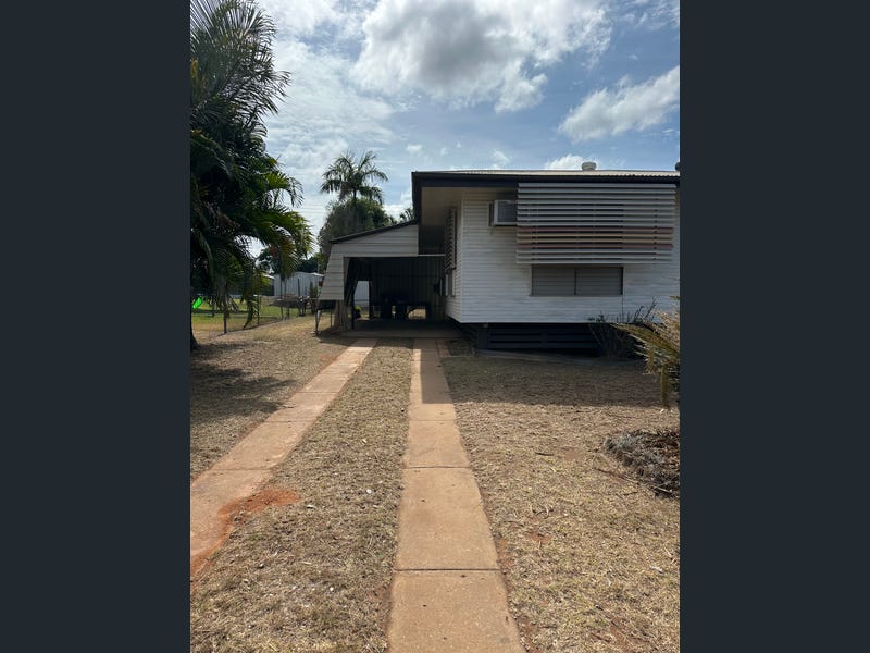 9 Lawrence Street, Moranbah