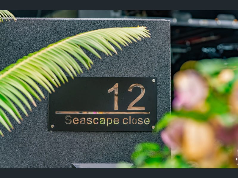 12 Seascape Close, Palm Cove