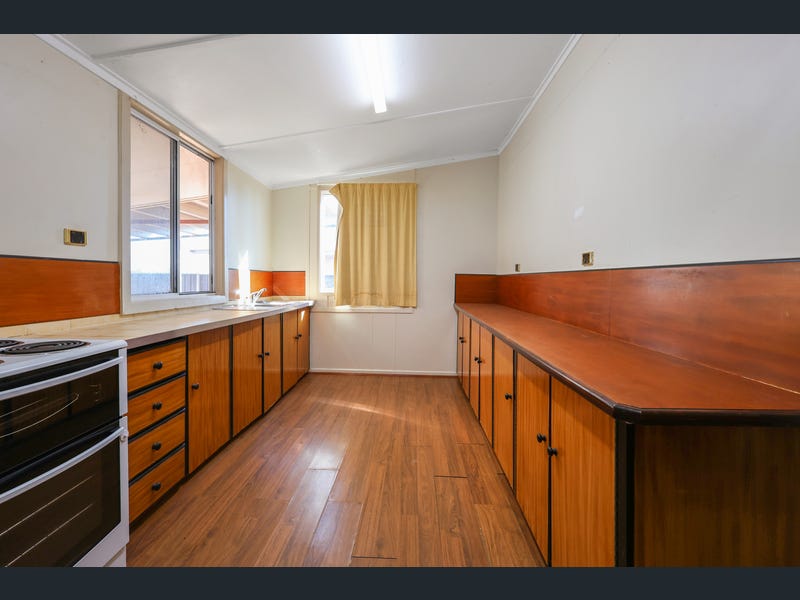 62 McKinlay Street, Cloncurry