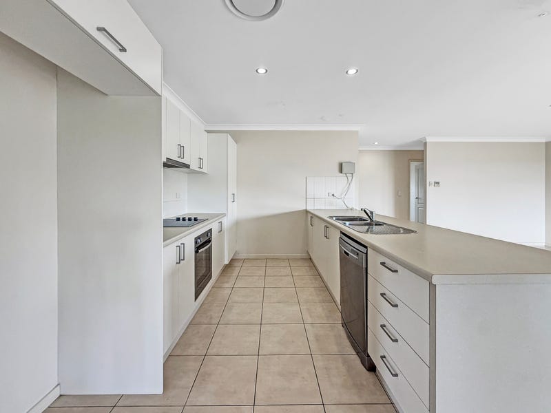 83 Innes Drive, Deeragun