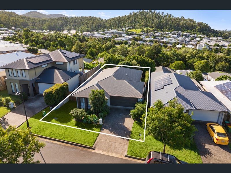 11 Greenvale Crescent, Maudsland