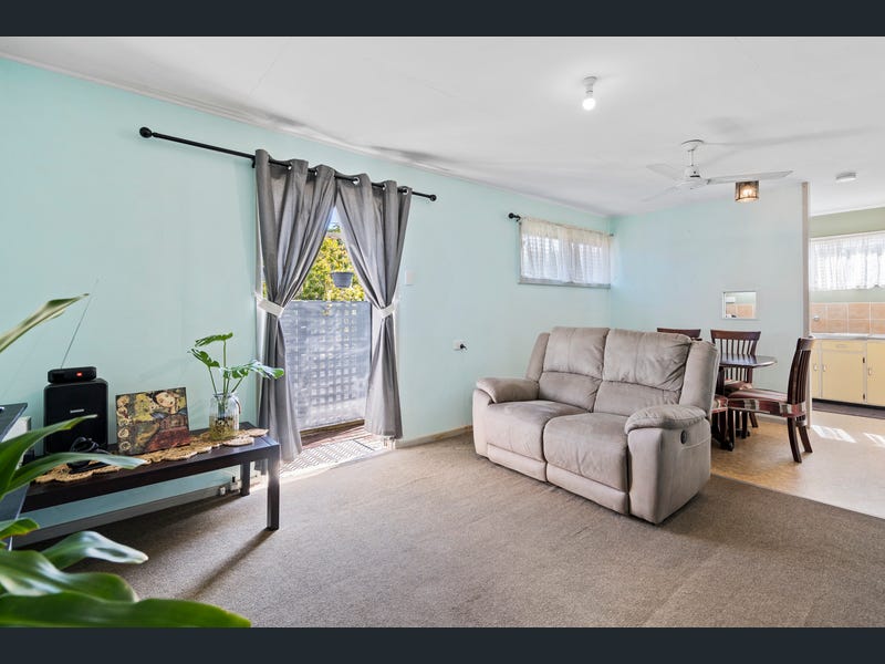 70 Armytage Street, Lota