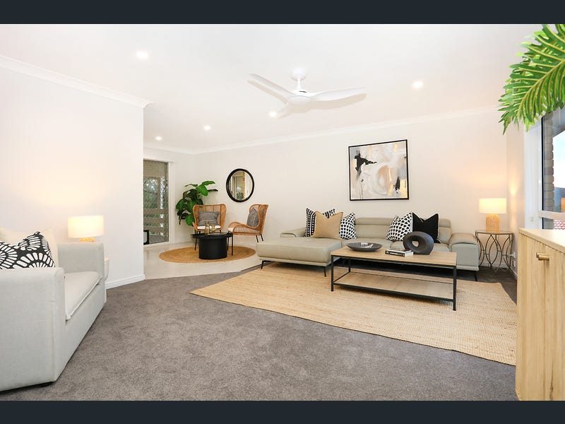 176 Alexander Drive, Highland Park