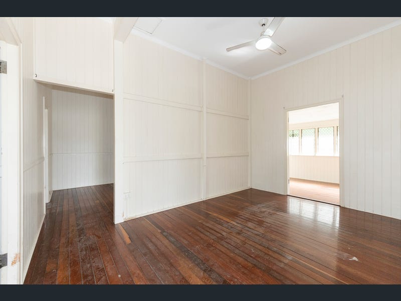 15 Short Street, Bundaberg South