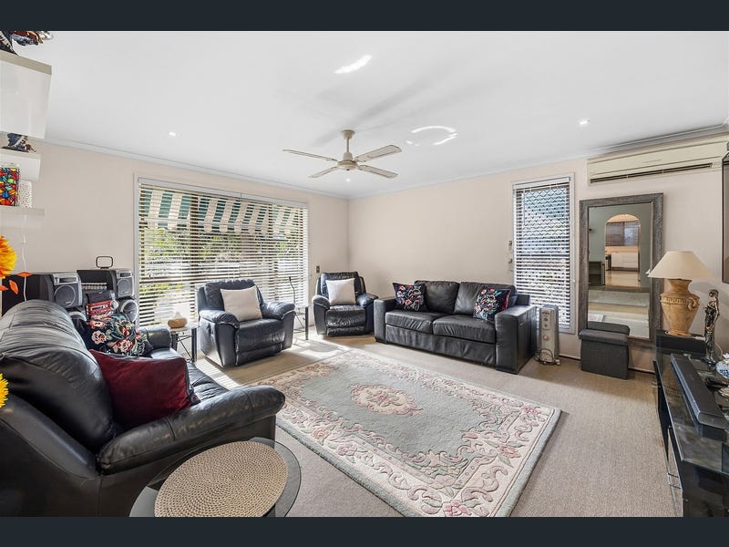 5 Lancaster Close, Woombye