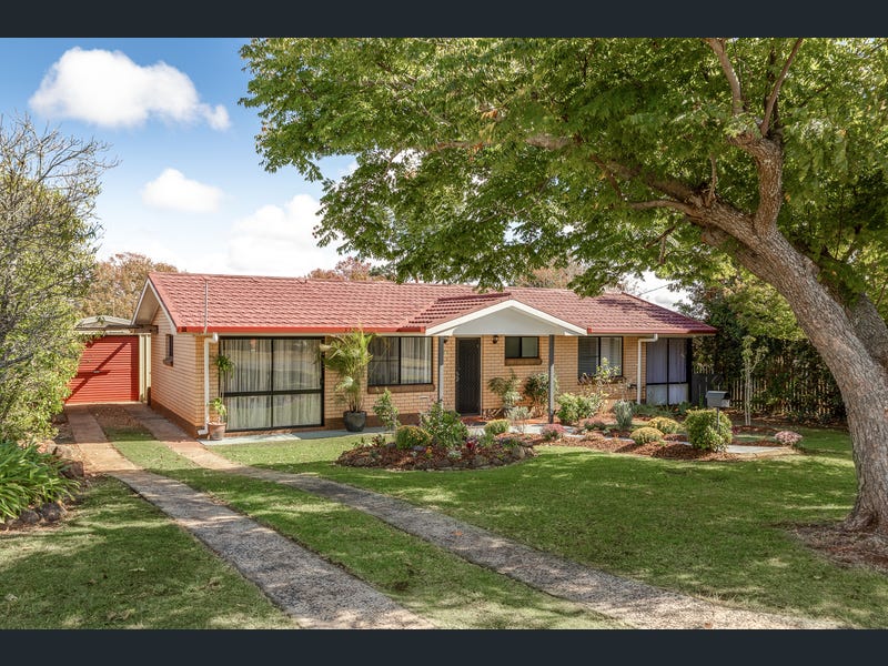 3 Marigold Street, Centenary Heights