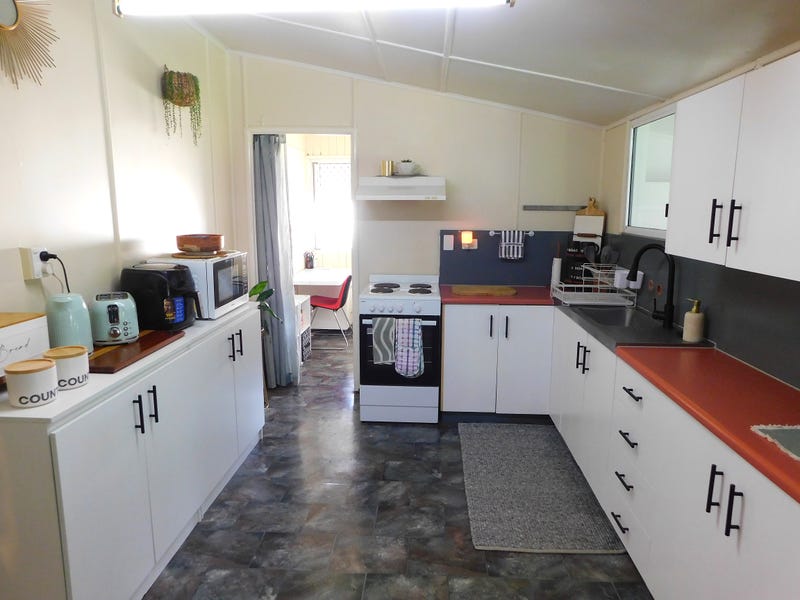 27 Watson Street, Charleville