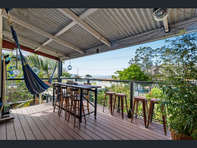112 Biggs Avenue, Beachmere