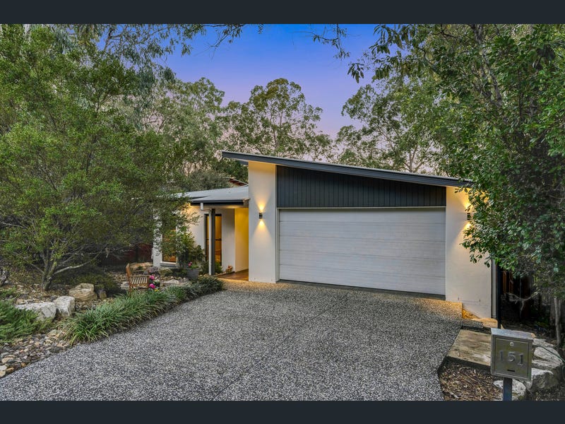 151 Gordon Circuit, Seventeen Mile Rocks
