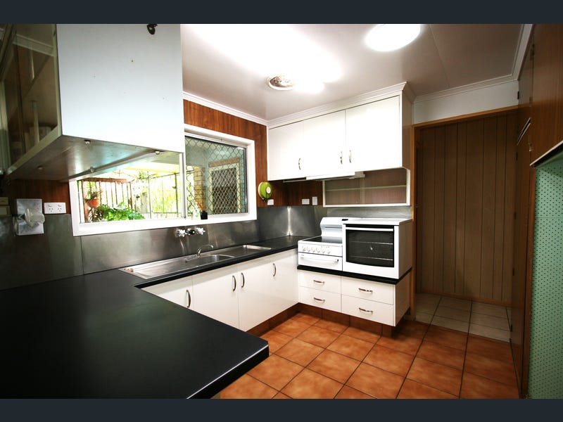 58 Range Road, Sarina