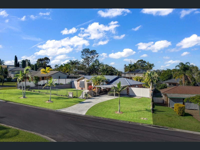 46 Schonwerder Drive, Windaroo
