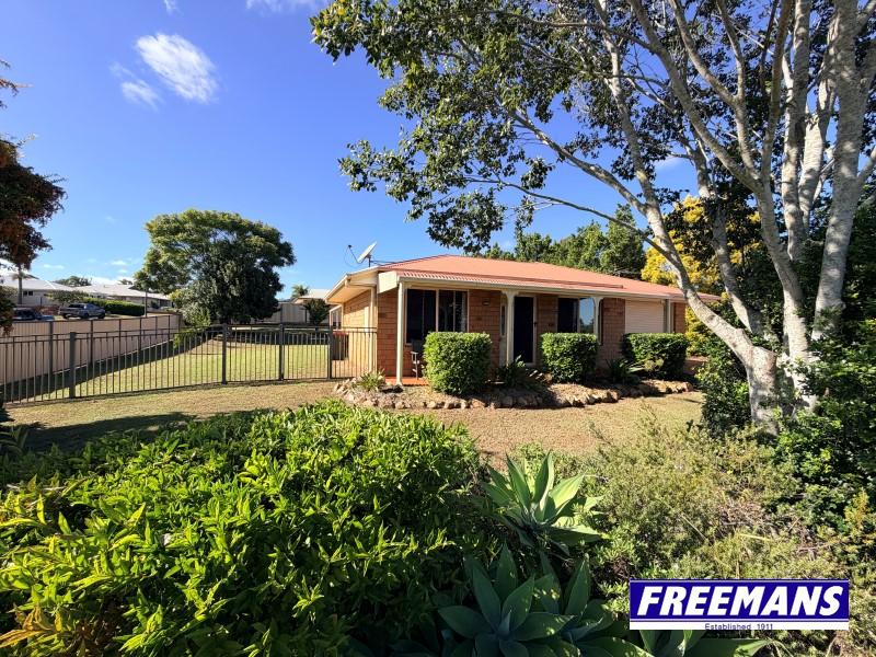 27 Bottlebrush Street, Kingaroy