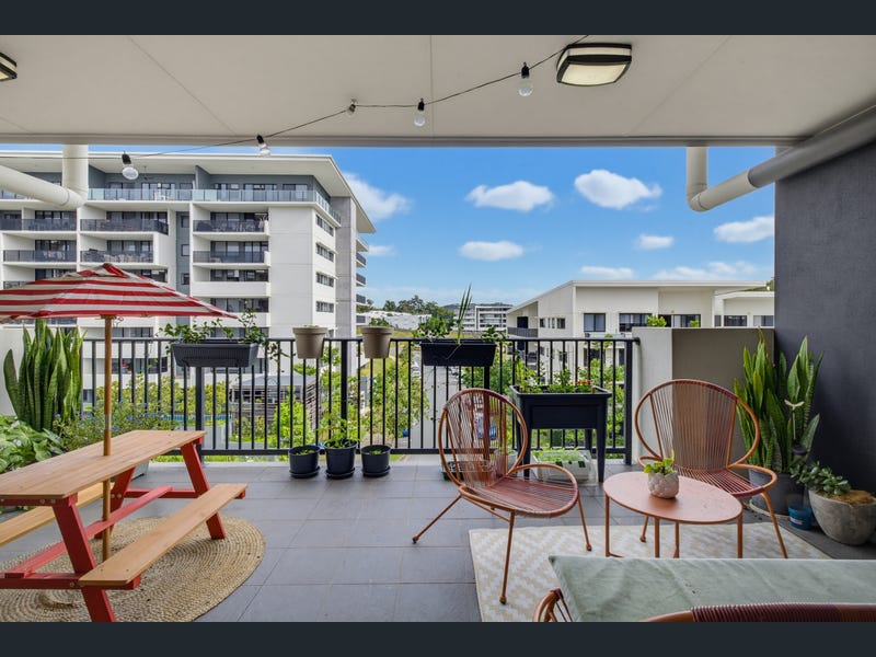 31/10 High Street, Sippy Downs