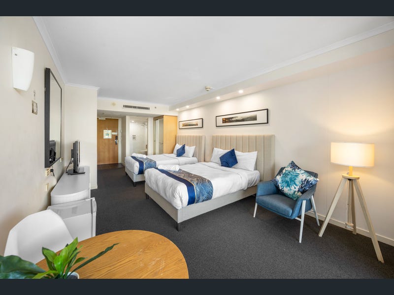 301-302/38 Mahogany Drive, Pelican Waters
