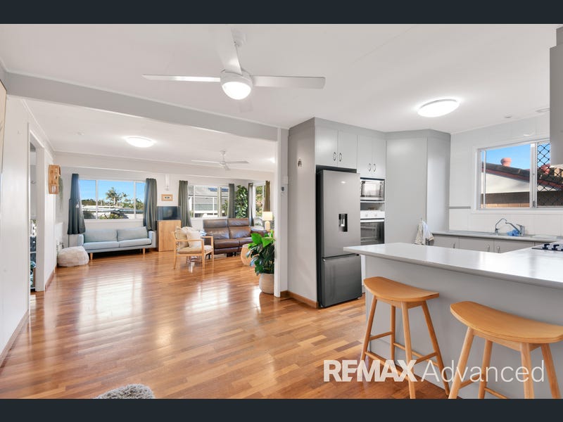 14 Larool Avenue, Bellara