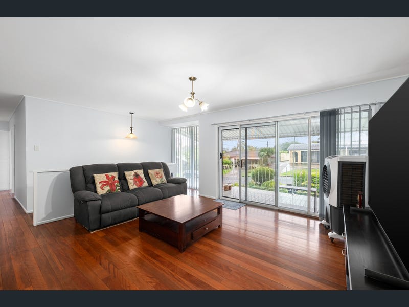 31 Ridgewood Street, Underwood