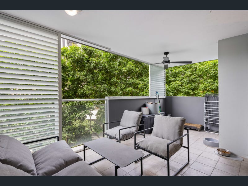 4204/12-14 Executive Drive, Burleigh Waters