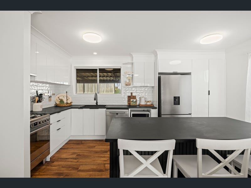 33 Hinkler Crescent, Wilsonton