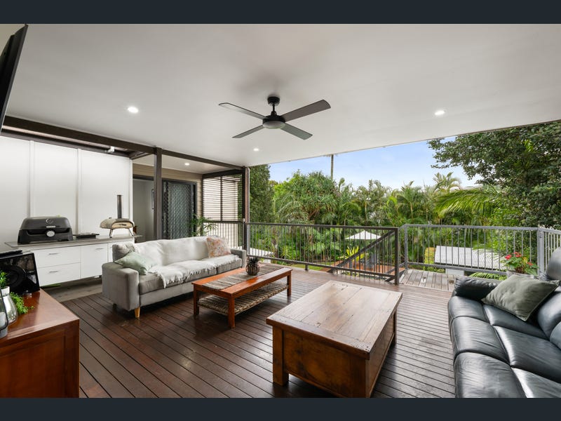 14 Broadsea Avenue, Maroochydore