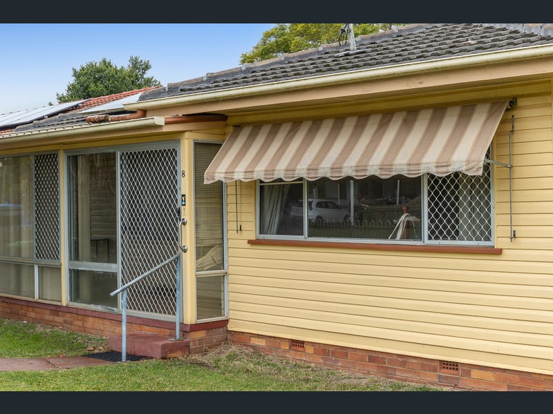 8 Klein Street, South Toowoomba
