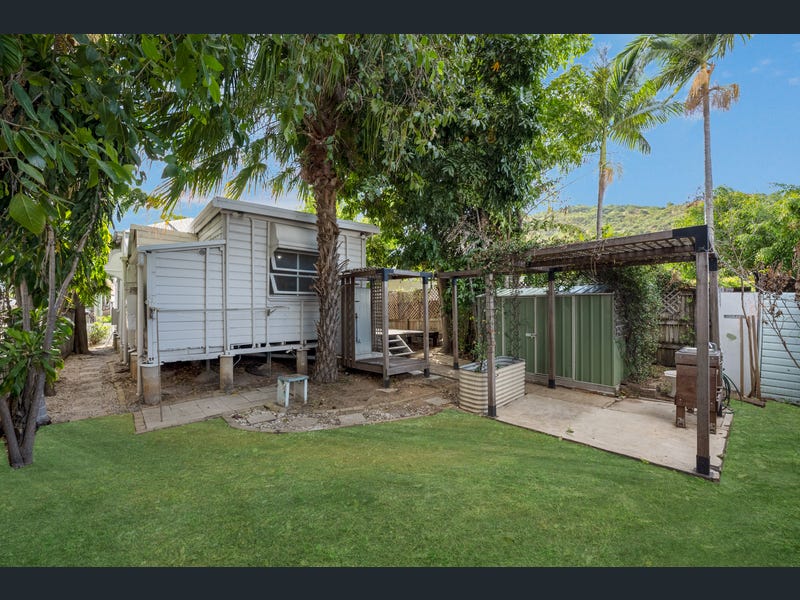 7 Maryvale Street, West End