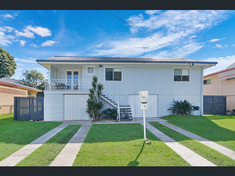 16 Bradnor Street, Carina