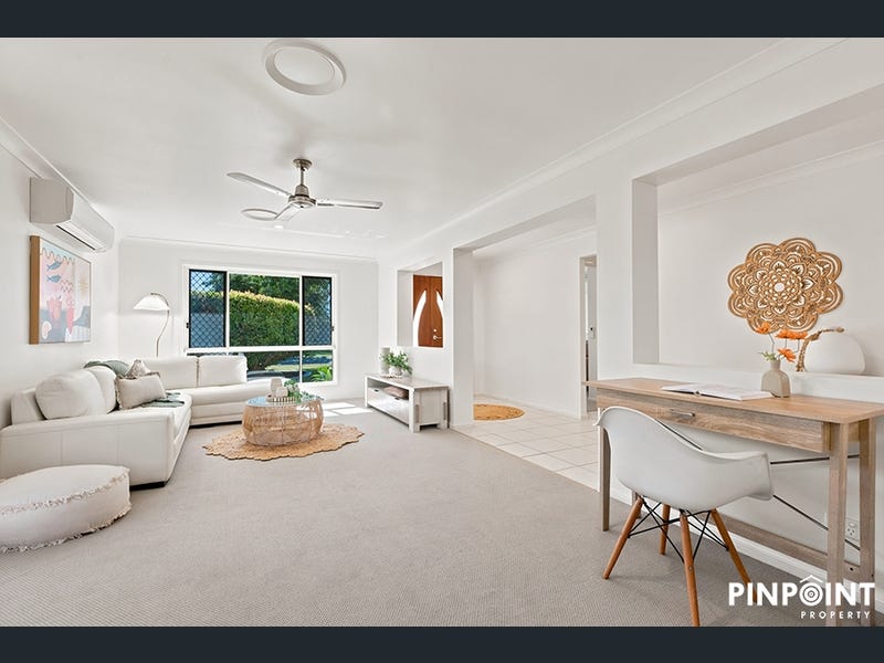 8 Narrabeen Street, Blacks Beach