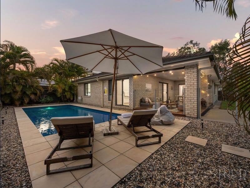 2 Kenneth Drive, Augustine Heights
