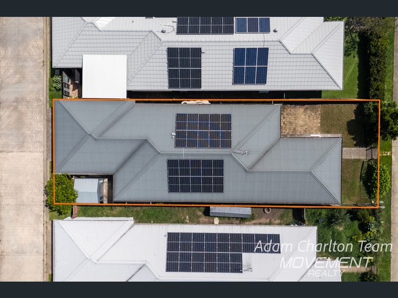7 Ron Grant Lane, Caboolture South