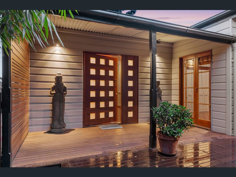 225 Swann Road, Taringa