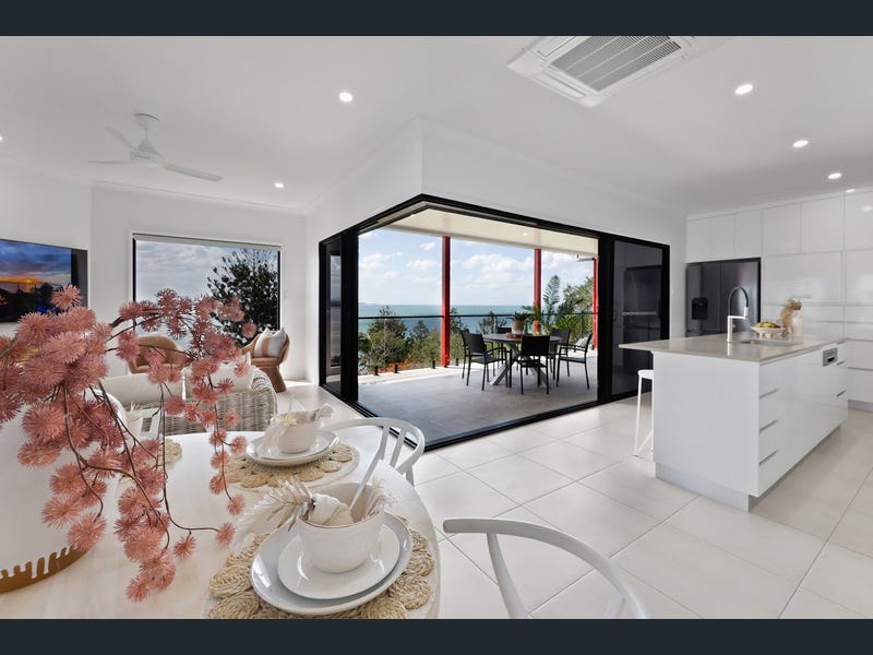 19 Albatross Street, Slade Point