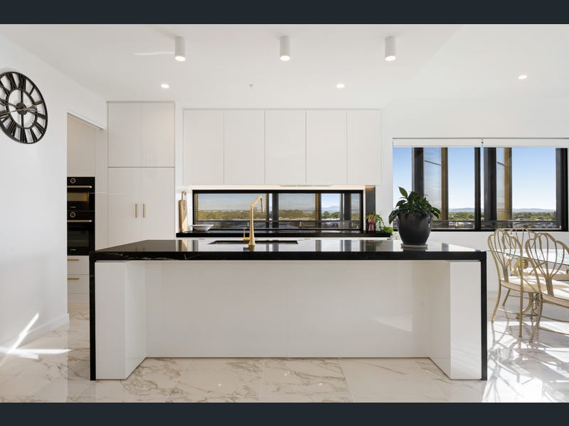 1501/18 Spitfire Banks Drive, Pelican Waters