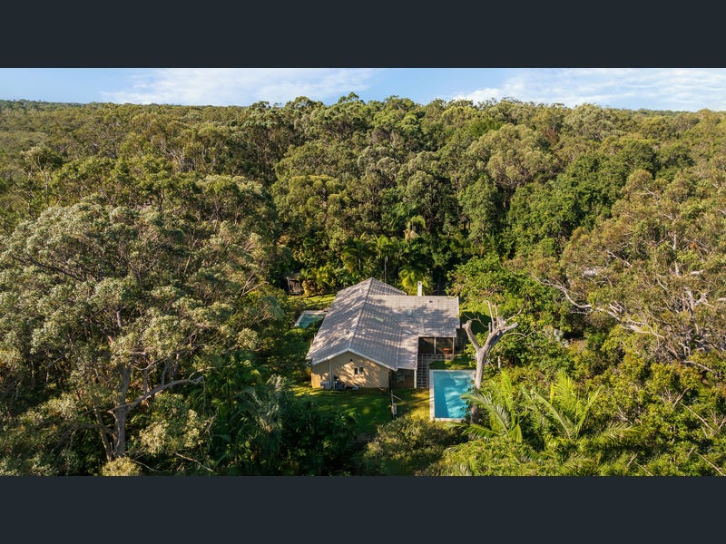 40 Silverwood Drive, Cooroibah