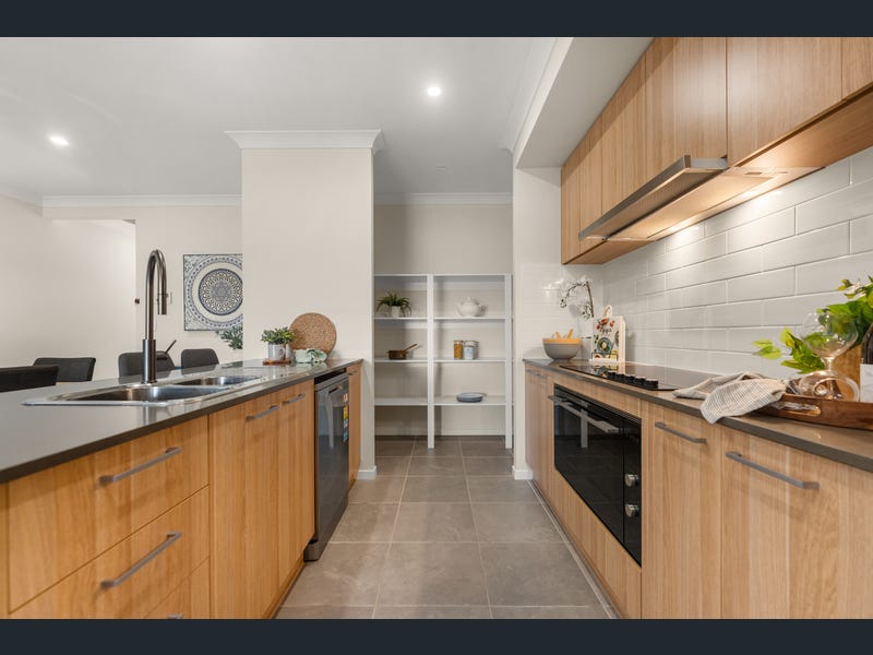 74 Jim Davidson Boulevard, Belivah