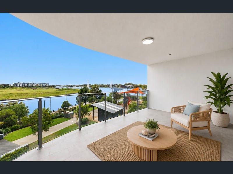 301/1 Waterside Retreat, Birtinya