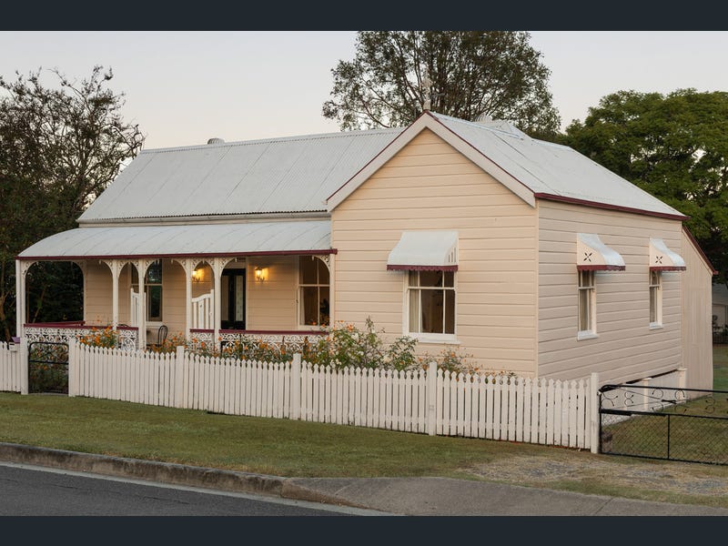 4 Lion Street, Ipswich