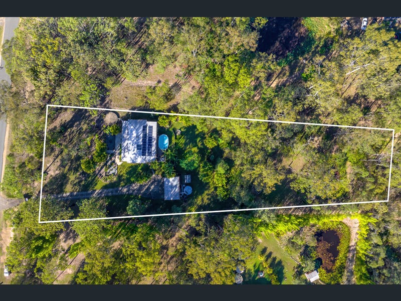 223 Cliff Jones Road, Curra