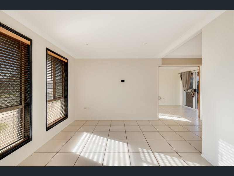 10 Evergreen Court, Glenvale
