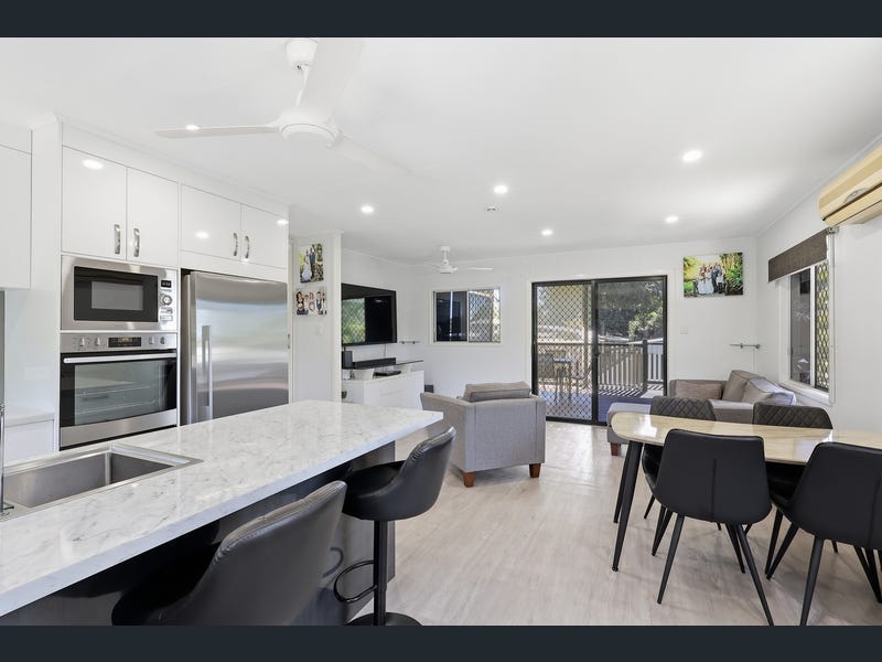 4 Keeleys Road, Slade Point