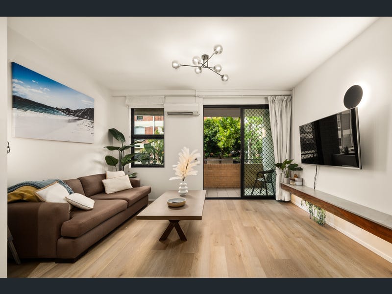 141/139 Commercial Road, Teneriffe