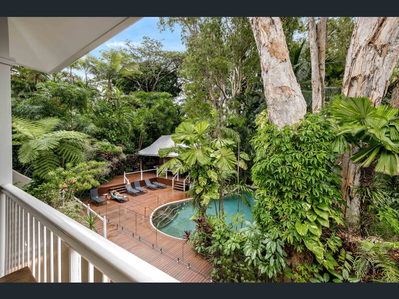 204/6-8 Triton Street, Palm Cove