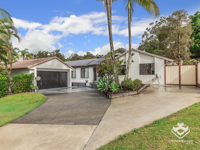 4 Nowra Court, Helensvale