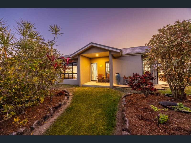 7 Greengum Court, Black River