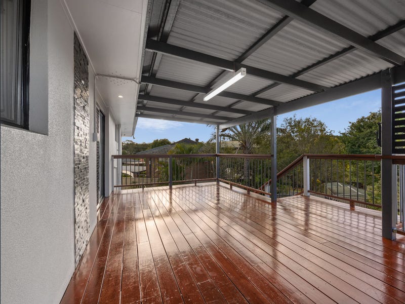 5 Olbern Crescent, Yamanto