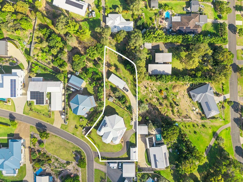 14 Highview Drive, Craignish
